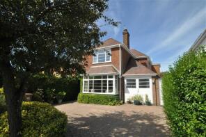 Ridgewood, Worcester Road, Malvern WR13 5AY