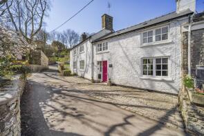 Half Moon Cottage, Piccadilly, Llanblethian, Cowbridge CF71 7JL