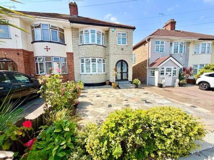 Grove Crescent, London, NW9 0LP