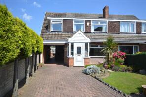 121, Hall Park Avenue, Horsforth, Leeds LS18 5LY