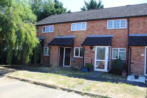 22, Gowar Field, Potters Bar EN6 3NT