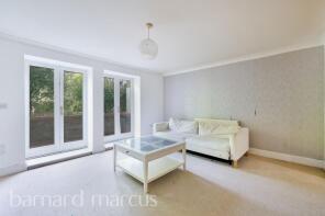 Flat 2, 21 Thanescroft Court, Selborne Road, Croydon CR0 5JQ