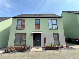 21, Oak Trees Avenue, Ketley, Telford TF1 5FR
