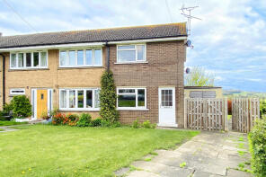 38, Kingsway, Leeds LS17 0AL