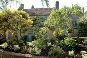 Wenrisc Cottage, Street Through Swinbrook, Burford OX18 4EE