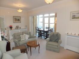 35, Thamesfield, Wargrave Road, Remenham RG9 2LX