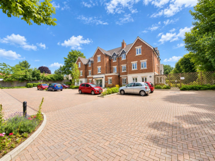 Constance Place, Knebworth
