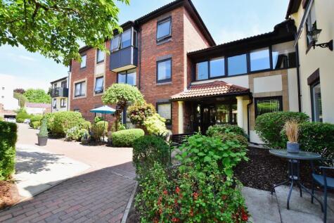 Mere Court, Knutsford