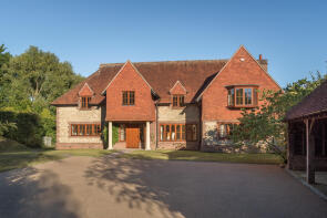 Willow Tree House, Station Road, Midhurst GU29 0JT