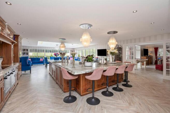 Kitchen/Living Room