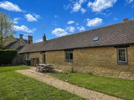The Byre, Lyneham Farm Cottages, Street Through Lyneham, Lyneham OX7 6QP