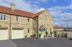 2, Sycamore Close, Thirsk YO7 4ED