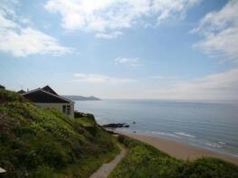 Selvecia, Freathy Cliff, Military Road, Torpoint PL10 1JT
