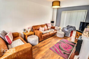 82, Greenwillows, Oakfield, Cwmbran NP44 3DZ