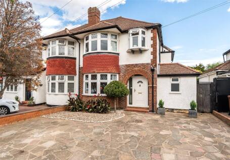 Woodlands Avenue, Worcester Park, Surrey, KT4