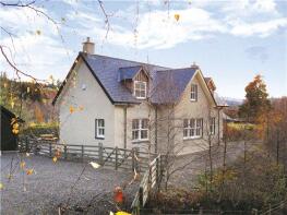 Hillcrest, Tomich Road, Tomich, Beauly IV4 7LY