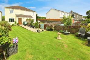 Lowen Boss, Primitive Hill, Camborne TR14 8NW