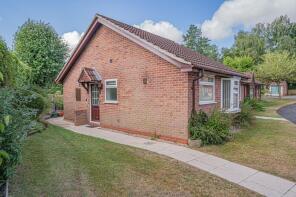 1, Hartlebury Close, Dorridge, Solihull B93 8DR