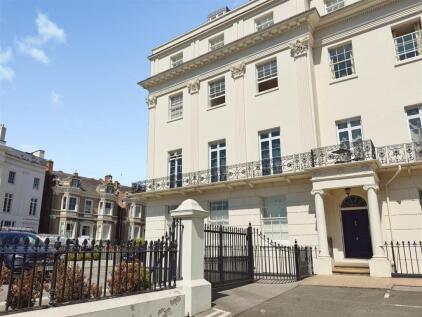 9 Clarendon Place, Leamington Spa