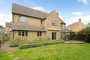 The Willows, Shakesfield Close, Shipston-on-stour CV36 4ND
