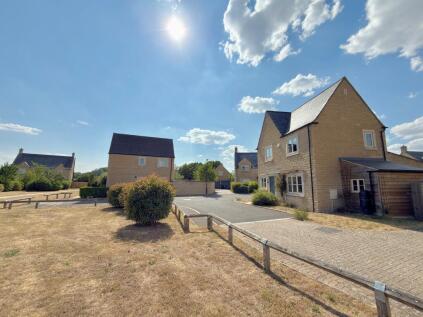 Milking Path Way, Fairford