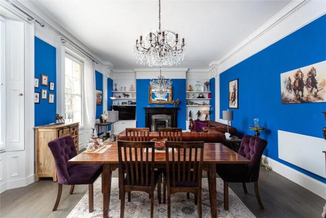 Sitting/Dining Room