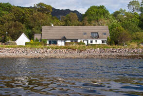 1, Achintraid, Kishorn Road, Strathcarron IV54 8XB
