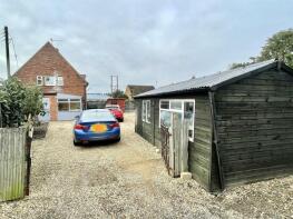 5, Mallard Road, Spalding PE12 6ND
