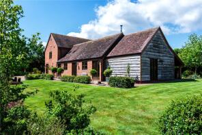 Finchall Barn, U95415 Knighton On Teme, Tenbury Wells WR15 8LY
