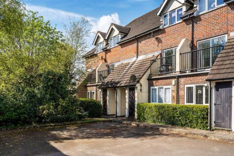 Crowhurst Mead, Godstone