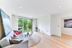 Flat 5, 21 Chestnut Apartments, Alameda Place, London E3 2ZN