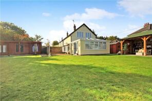 1, Hawk Lane, Rettendon, Wickford SS11 7RL