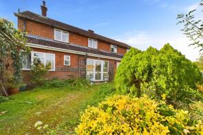 6, High Street, Roxton MK44 3EA