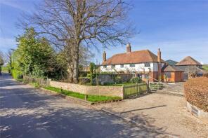 Manns Place, Wrens Road, Sittingbourne ME9 8AN