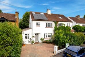 32, Matham Road, East Molesey KT8 0SU
