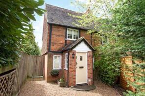 July Cottage, Burchetts Green Road, Burchetts Green, Maidenhead SL6 6QS