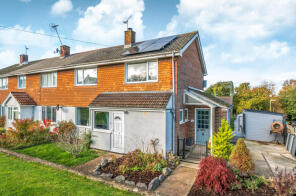 12, Scott Close, Stockbridge SO20 6NS