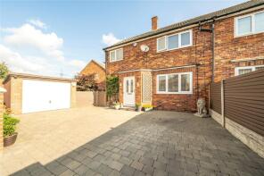 50, Embleton Road, Methley, Leeds LS26 9BZ
