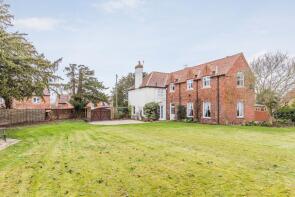 The Yews, Main Street, Retford DN22 8DT