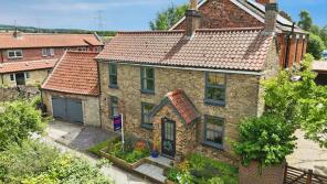 Sixpenny Cottage, Todds Lane, Brough HU15 2DS