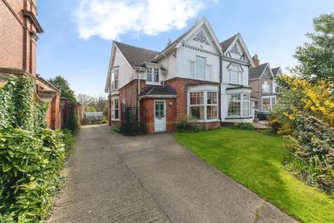 Brighowgate, Grimsby, Lincolnshire, DN32