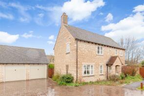 5, Glissard Way, Bradwell Village, Burford OX18 4XD