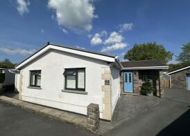 5, Richmond Park, Swansea SA9 1SG