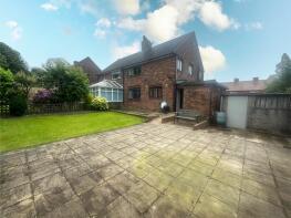 23, Bedford Avenue, Grange Moor, Huddersfield WF4 4EL