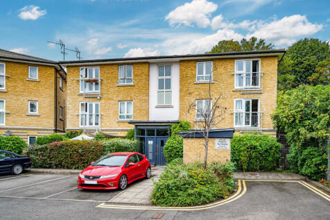 King Henrys Walk, Dalston, London, N1