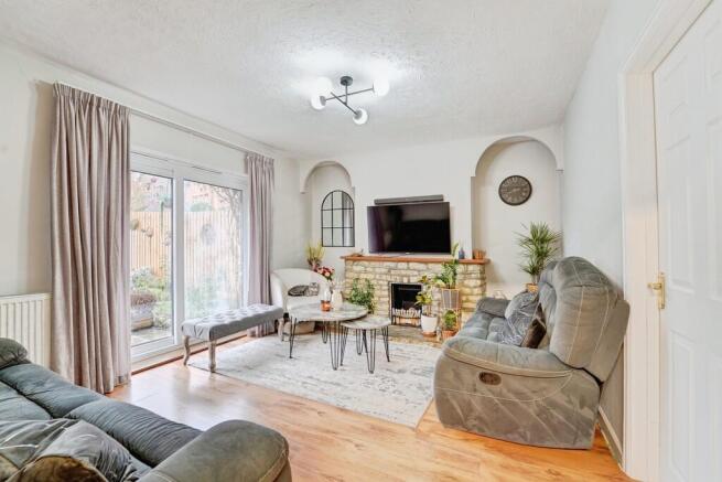 livingroomshot1