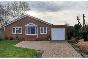 Clunbury, Main Road, Linwood, Market Rasen LN8 3QG