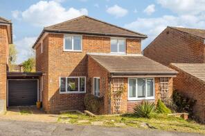 6, Gage Close, Crawley RH10 4XT