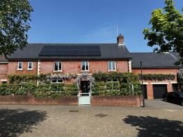 7 Pear Tree House, Home Farm Close, Calne SN11 0RH