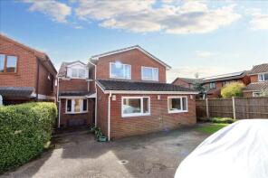 9, Belsford Court, Watnall NG16 1JW